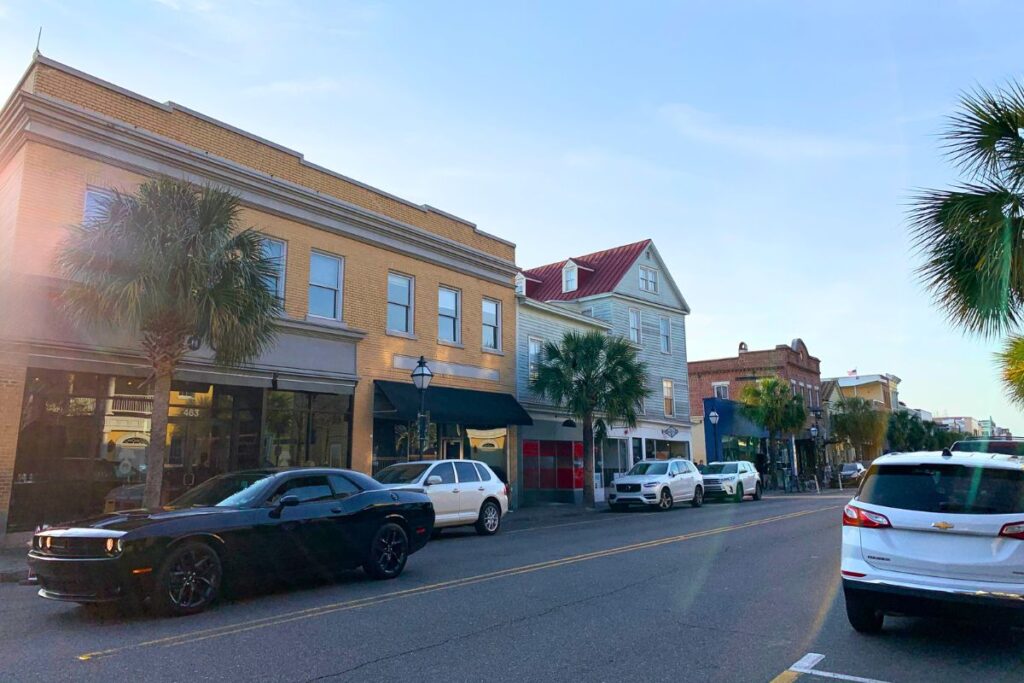 4 Days in Charleston SC: The Ultimate Itinerary (with Tips + Map)