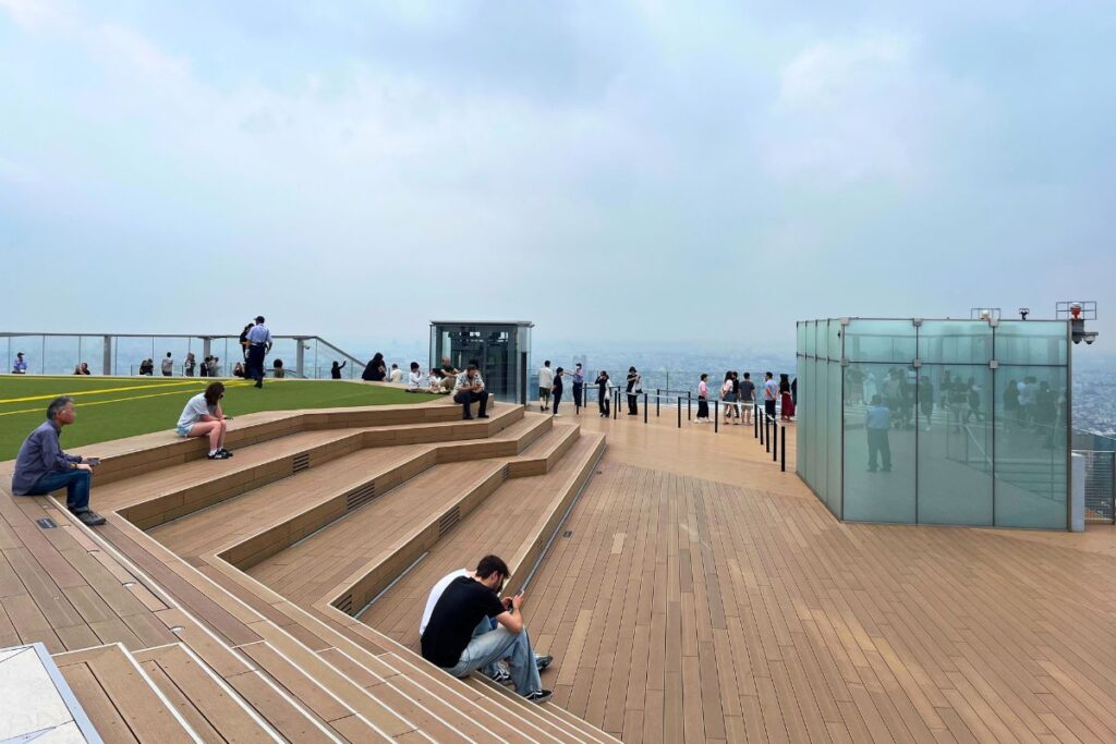 The rooftop of Shibuya Sky on a cloudy day.
